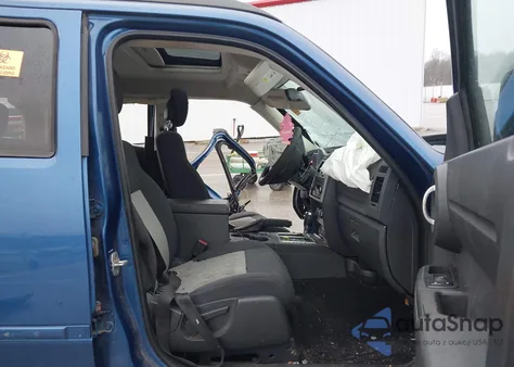 2010 Dodge Nitro Heat from USA, damaged, VIN 1D4PU4GKXAW175343